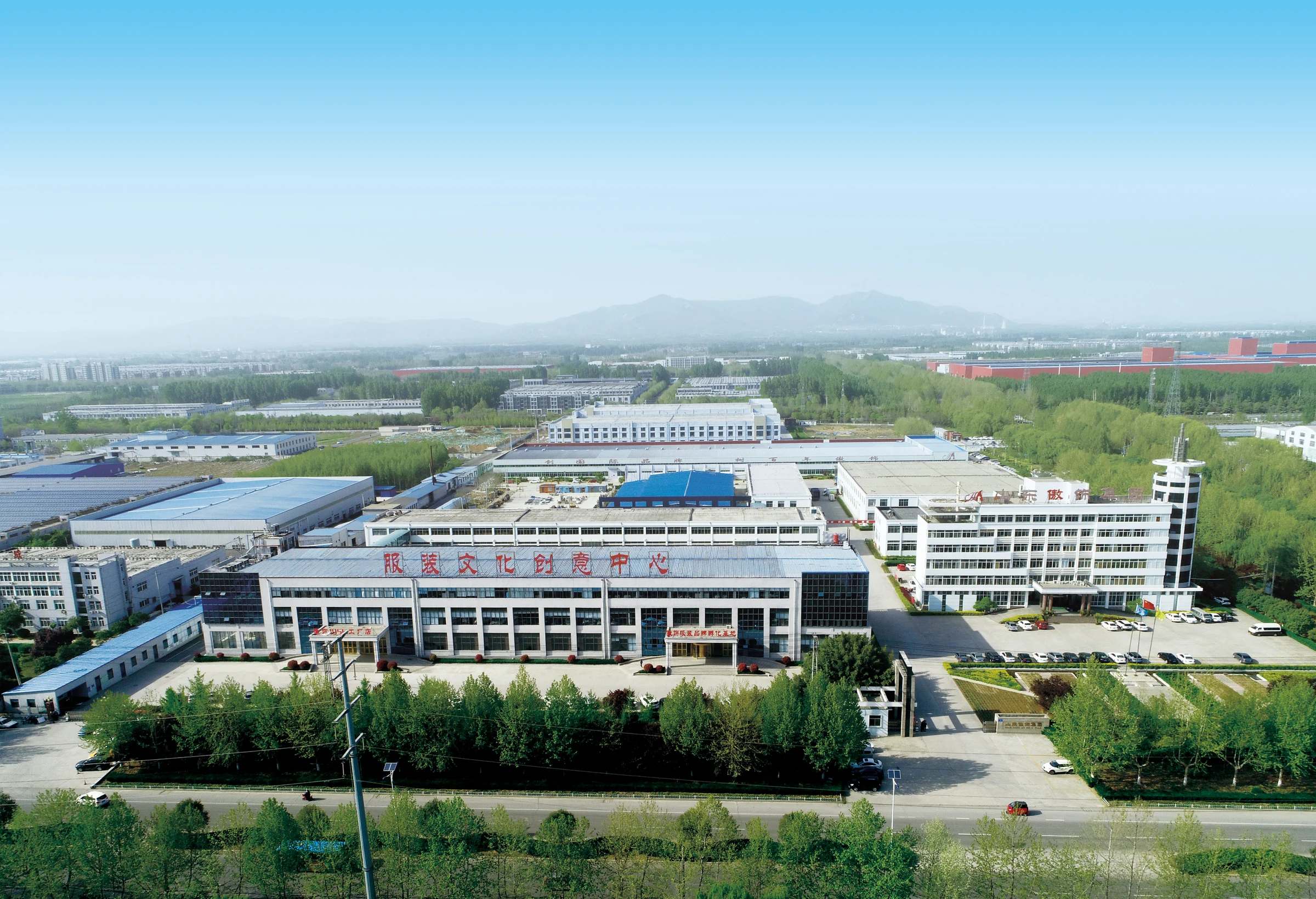 Panoramic view of Aoshi’s manufacturing campus, showing its factory buildings and grounds in Shandong
